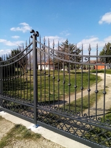 Cancello Gate